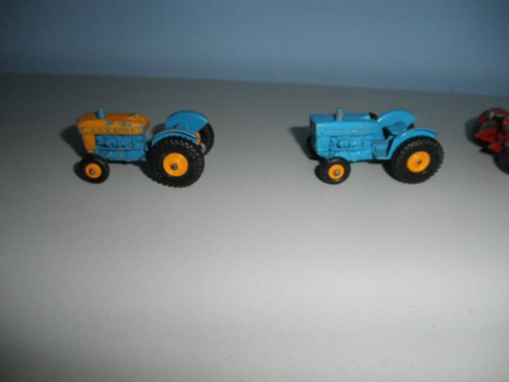 4 x MATCHBOX - FORD TRACTOR, JUNKERS 87.B., PRINCE HENRY VAUXHALL - Modely automobilů