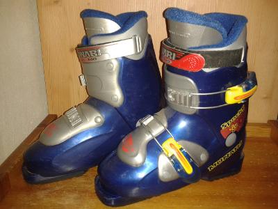 Dětské lyžařské boty sjezdové Munari vel EUR 38 (240)