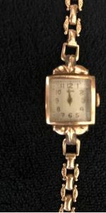 Starožitné zlaté hodinky Zara