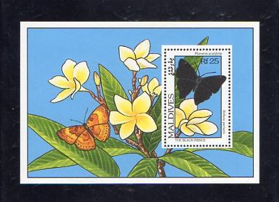 Maledivy-Motýli a květy1993**  Michel Bl.296 / 9 €