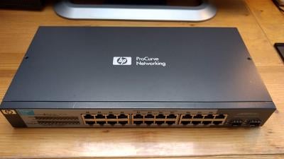 HP ProCurve 1410-24G (J9561A) Switch s 24 porty
