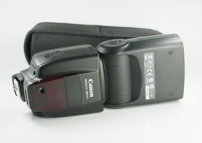 Canon SpeedLite 580EX II TOP STAV