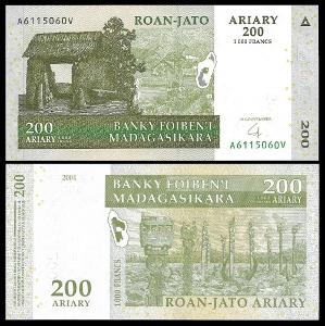 200 ARIARY MADAGASCAR  2004 UNC p87