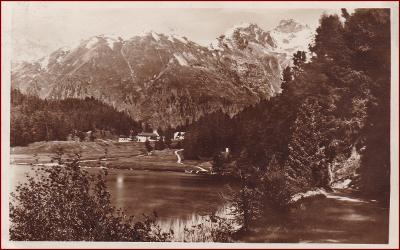 Meirei (St. Moritz) * jezero, domy, hory, Alpy * Švýcarsko * Z1029