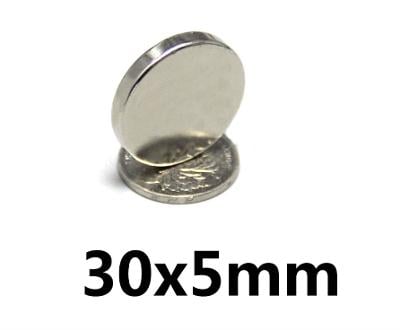 Neodymový magnet 30 x 5 mm