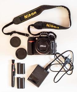 Nikon D7000 + objektiv 35mm, f/1,8 G AF-s Ed