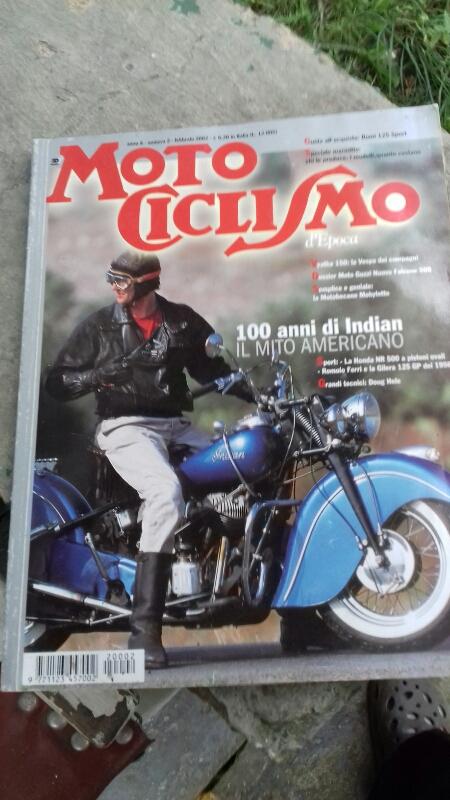 Časopis MOTOCICLISMO 2/2002 - Motoristická literatura