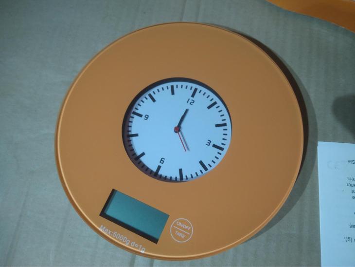 Digitální kuchyňská váha 19 cm - oranžová - Nekompletní ( BC 469 Kč )