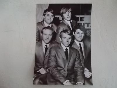 Foto pohlednice hudení beatová skupina The Beach Boys Amerika