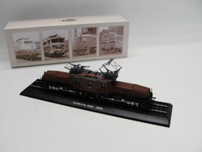 Model Atlas lokomotiva, vlak 1:87