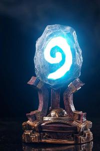 Hearthstone - LED lampa na podstavci Heroes Of Warcraft