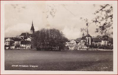 Jindřichův Hradec * Vajgar, rybník, pohled na část města * M718