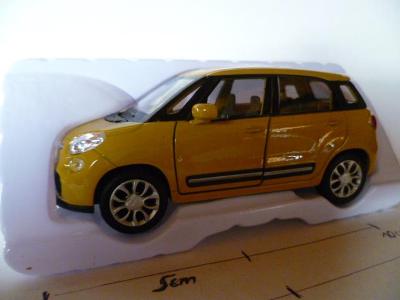 Fiat  500 XL