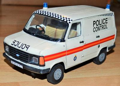 FORD TRANSIT - POLICE CONTROL - RESINOVÝ MODEL