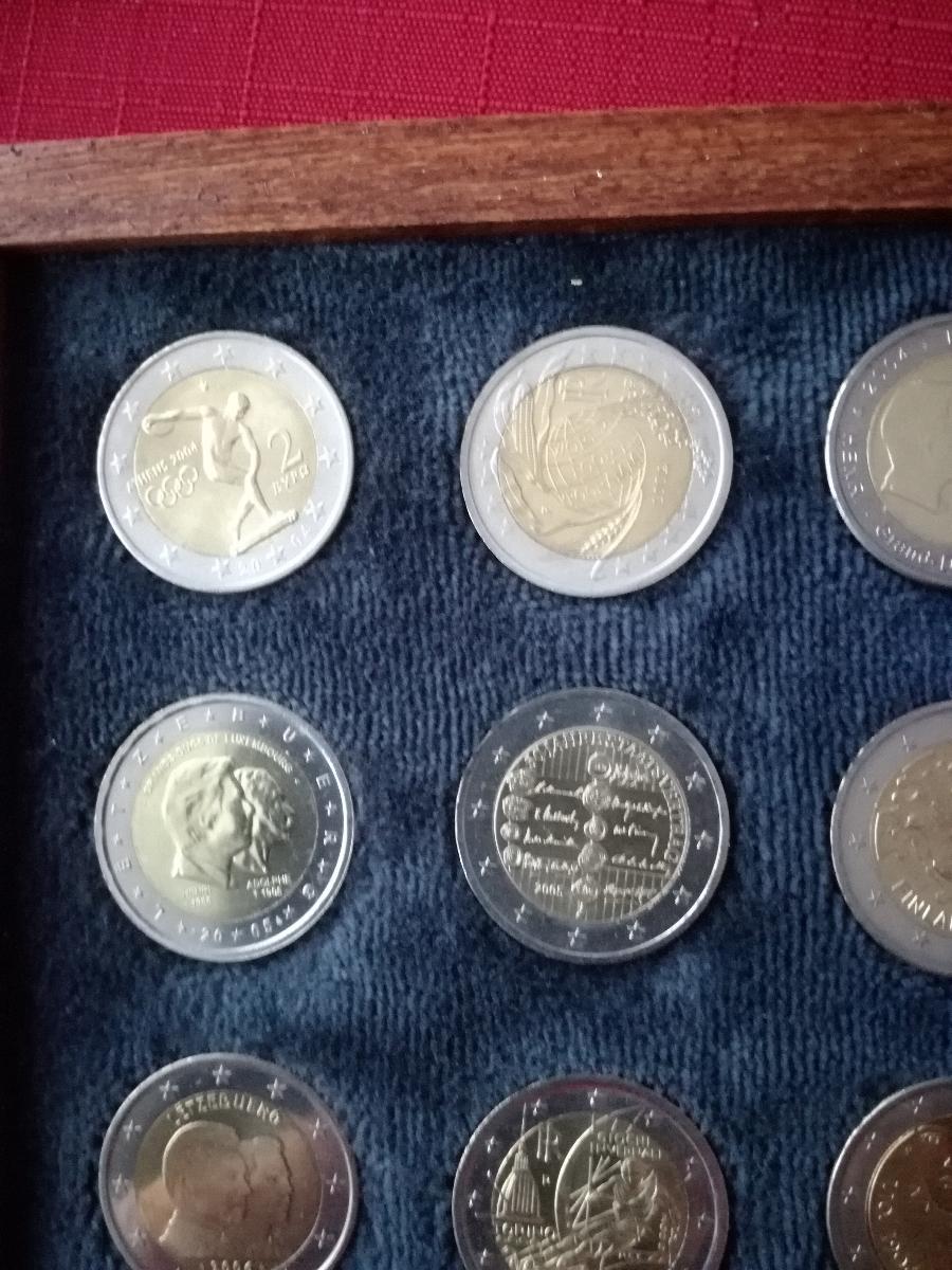 2 pamatne mince co znamena unc