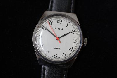 pánské hodinky  PRIM 66, bílý číselník
