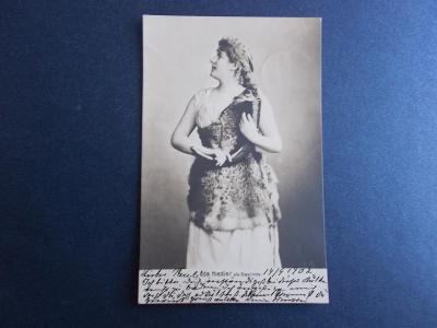 Umělecká pohlednice žena pěvkyně herečka Hiedler opera opereta 